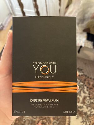 Armani Stronger With You Intensely de Giorgio Armani